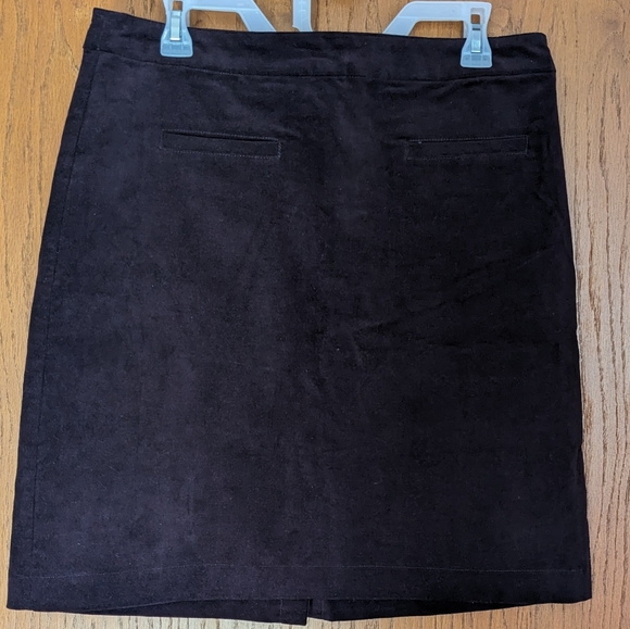 WoolOvers Dresses & Skirts - NWT WoolOvers‎ Skirt, Cotton Blend, Midi, Career, Fall, Dark Plum, Stretchy, 10